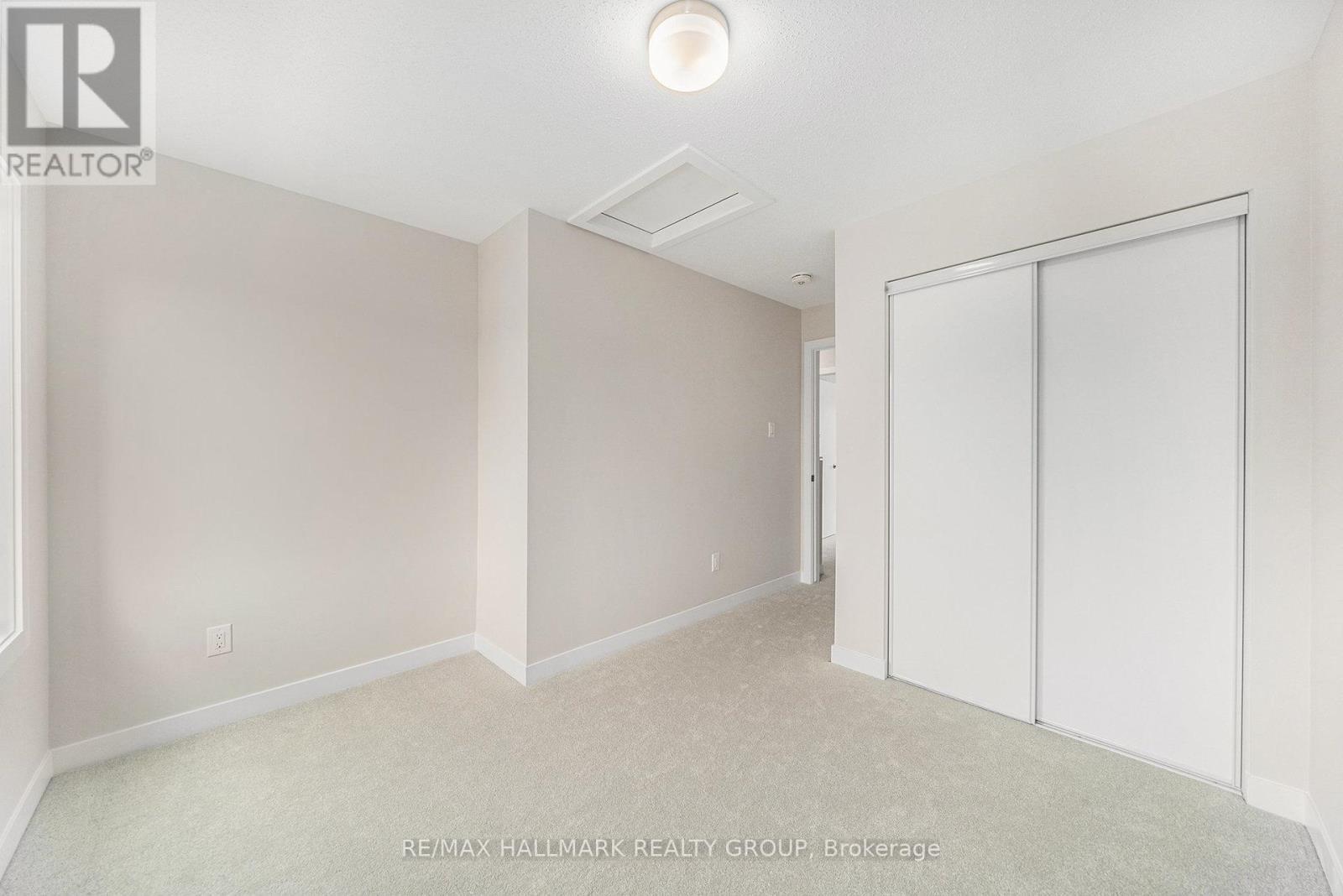 173 Conservancy Drive, Ottawa, ON - Indoor Photo Showing Other Room