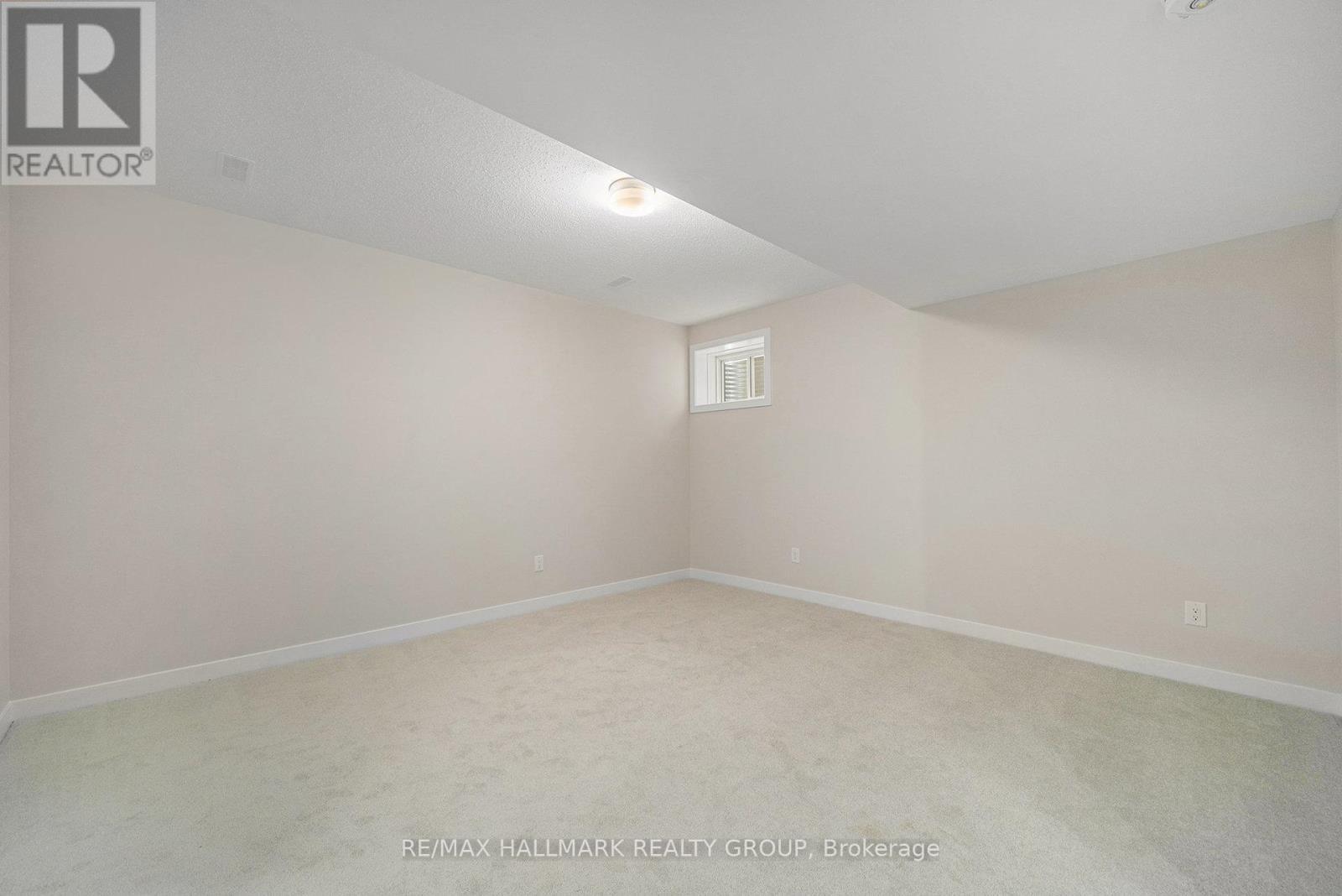 173 Conservancy Drive, Ottawa, ON - Indoor Photo Showing Other Room