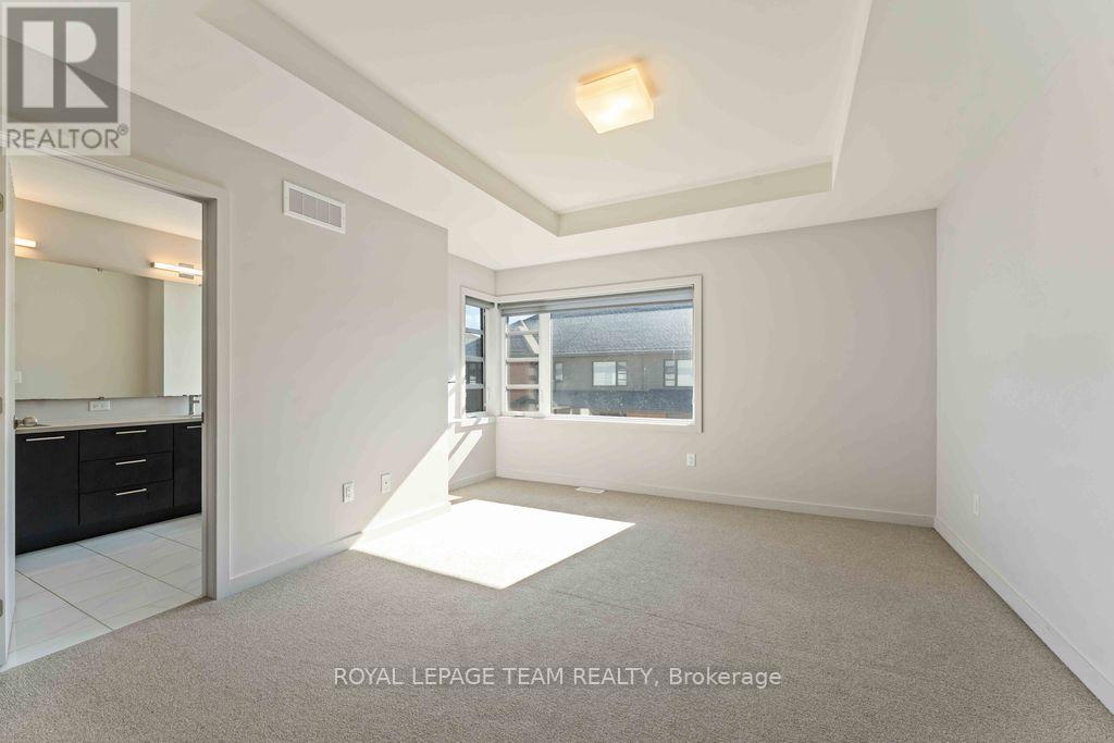 1052 Lunar Glow Crescent, Ottawa, ON - Indoor Photo Showing Other Room