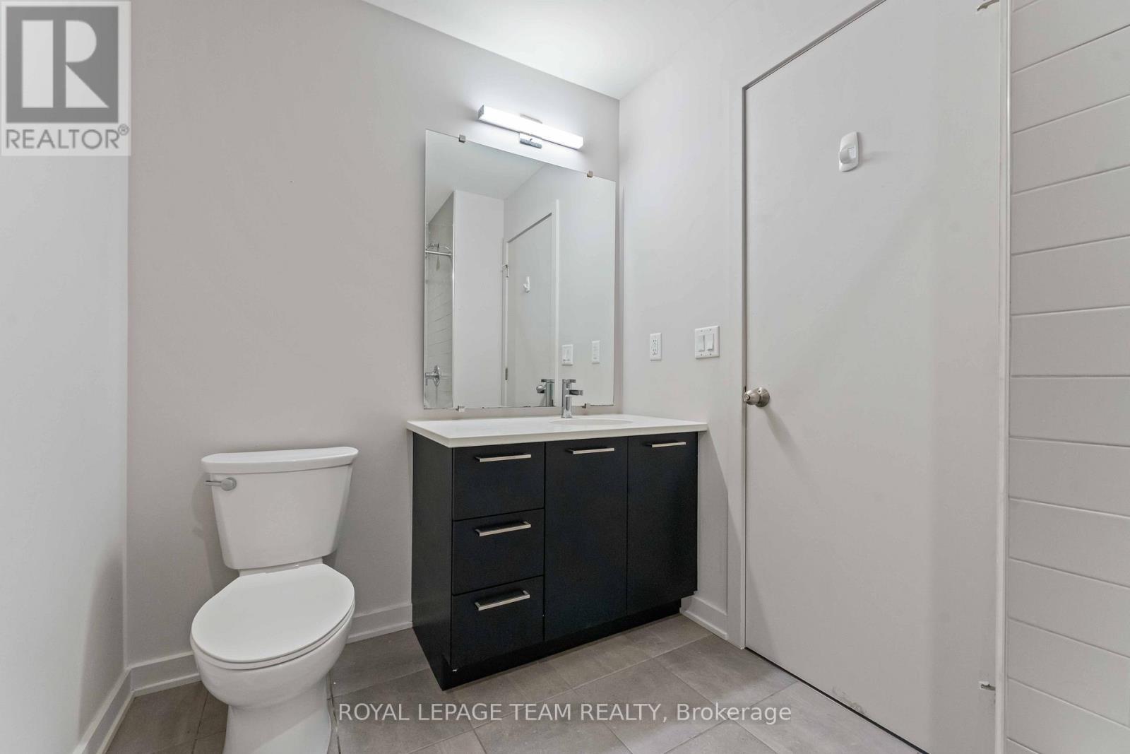 1052 Lunar Glow Crescent, Ottawa, ON - Indoor Photo Showing Bathroom