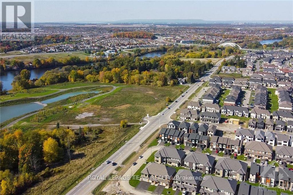 1052 Lunar Glow Crescent, Ottawa, ON - Outdoor With View