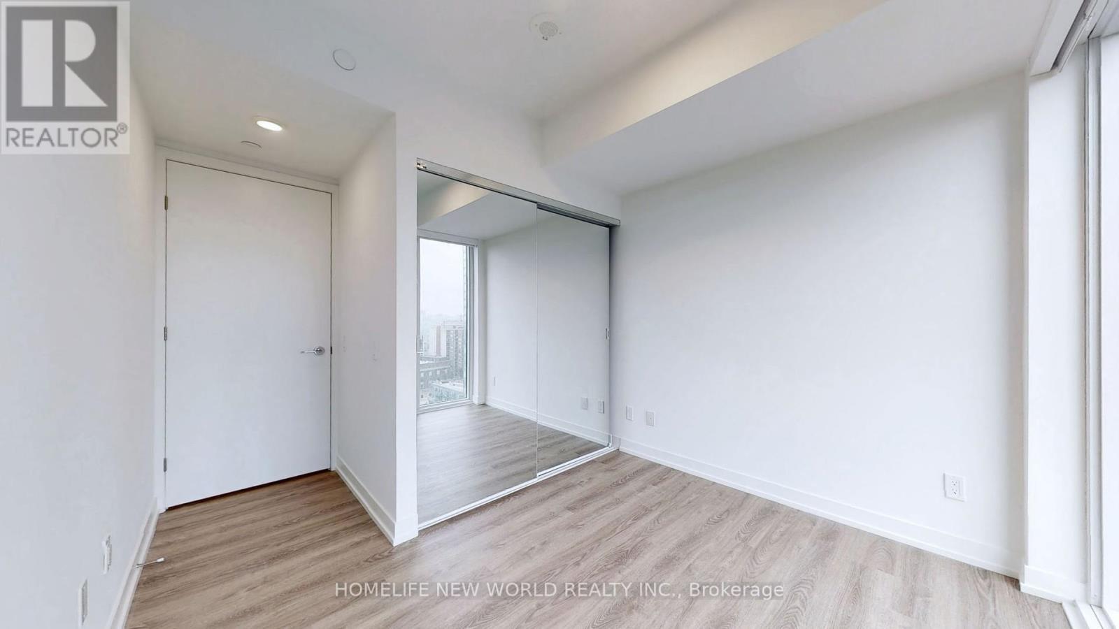 1908 - 771 Yonge Street, Toronto, ON - Indoor Photo Showing Other Room