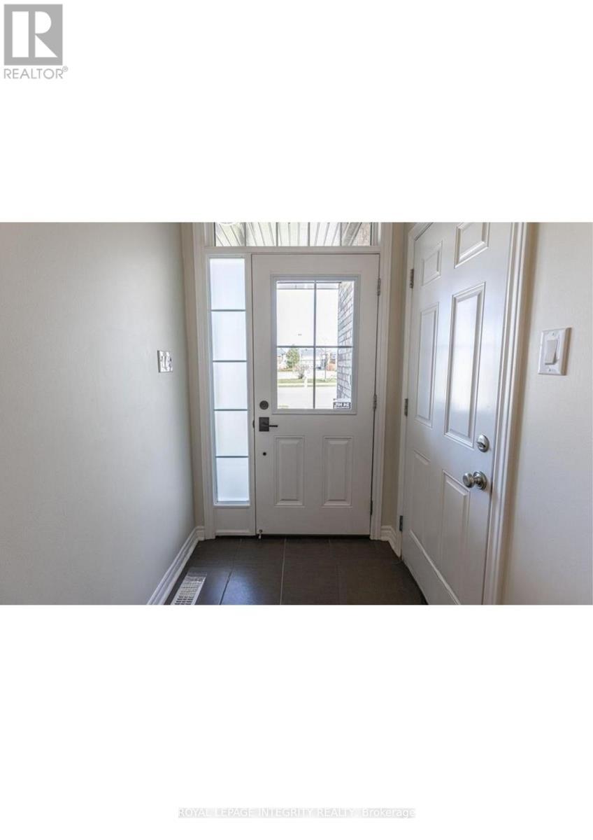 2435 River Mist Road, Ottawa, ON - Indoor Photo Showing Other Room