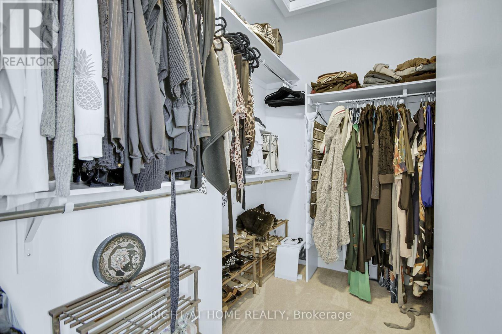 741 Twist Way, Ottawa, ON - Indoor With Storage