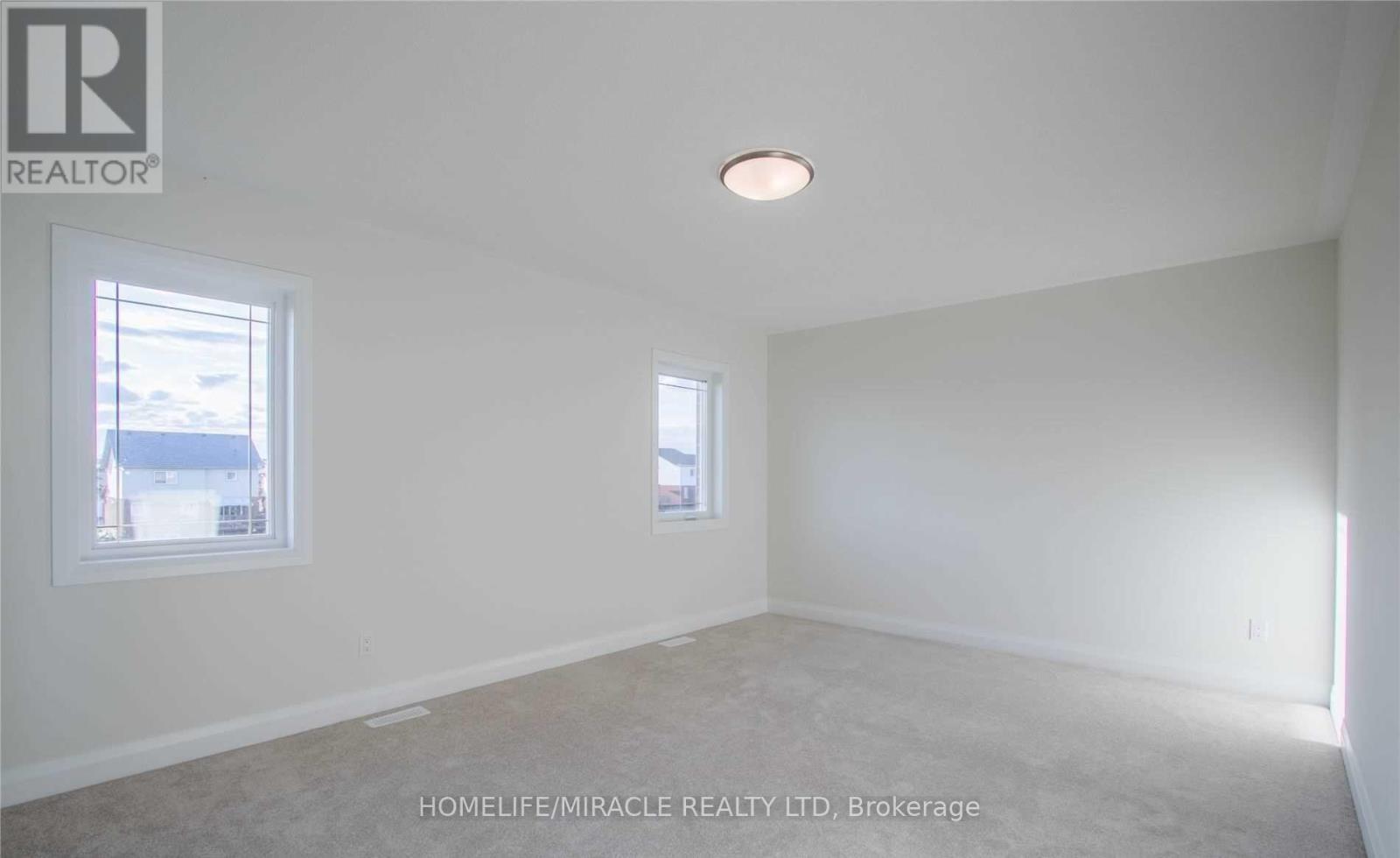 Upper - 530 Askew Court, Oshawa, ON - Indoor Photo Showing Other Room