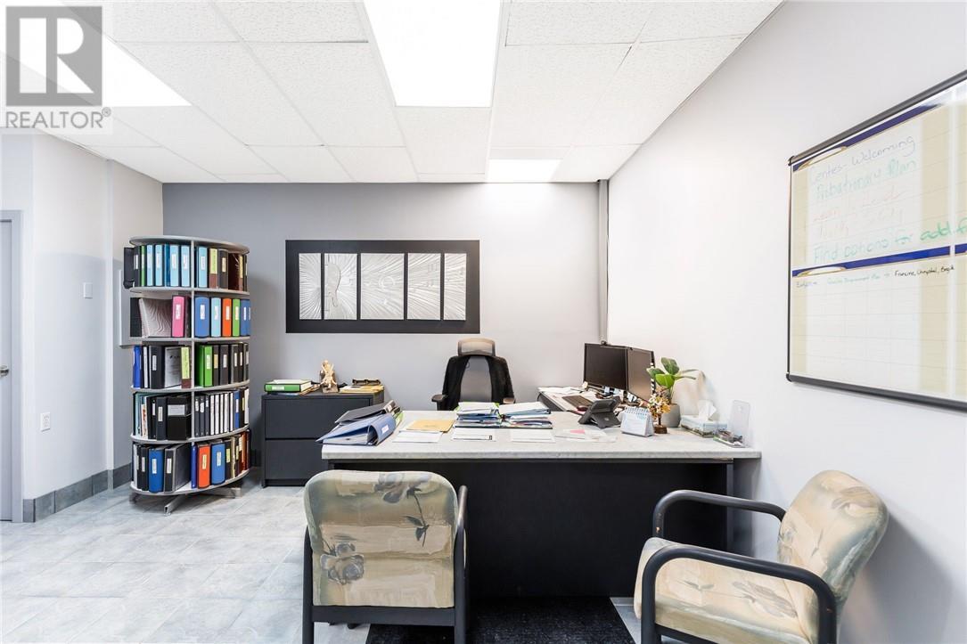 11 Mary Walk, Elliot Lake, ON