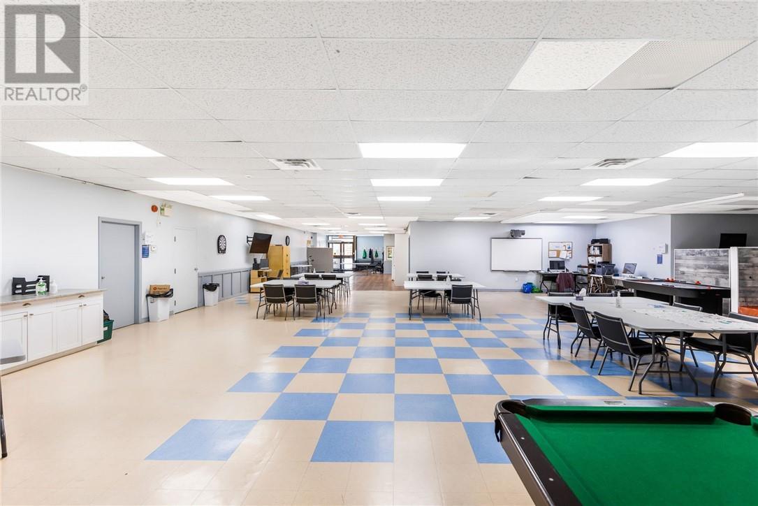 11 Mary Walk, Elliot Lake, ON