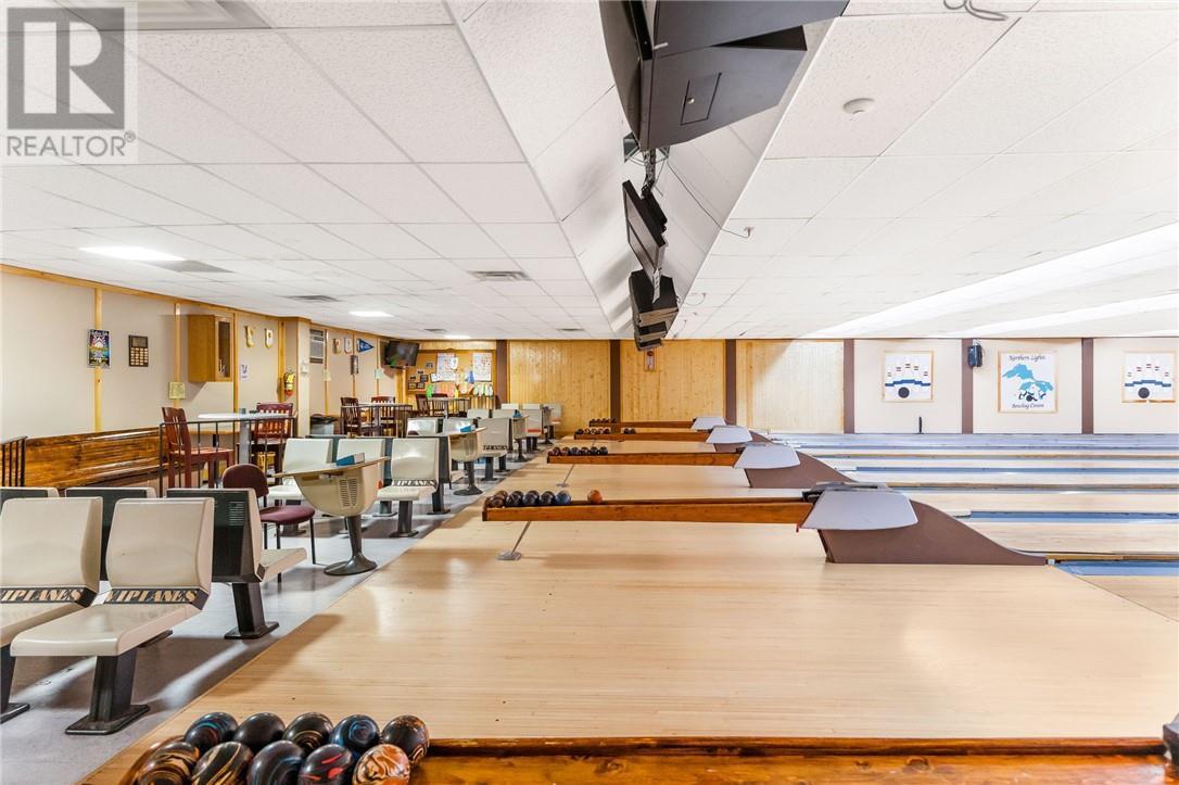 11 Mary Walk, Elliot Lake, ON