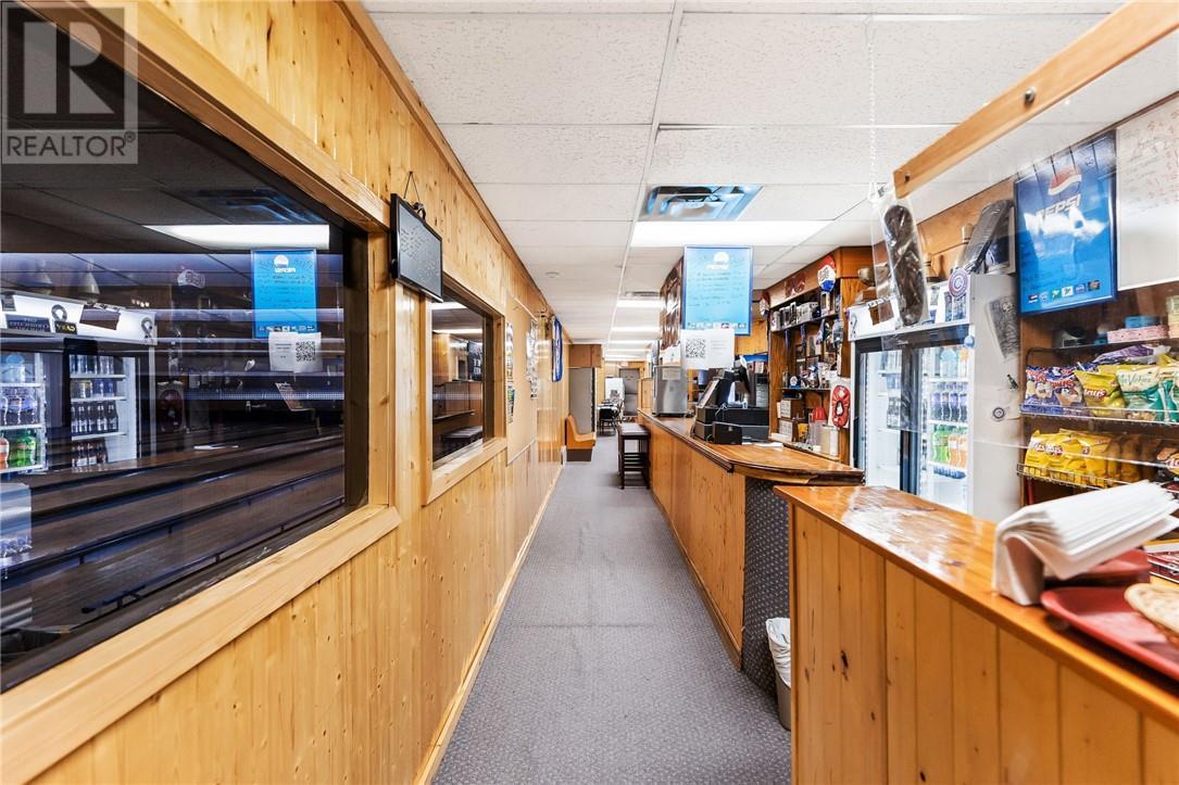 11 Mary Walk, Elliot Lake, ON