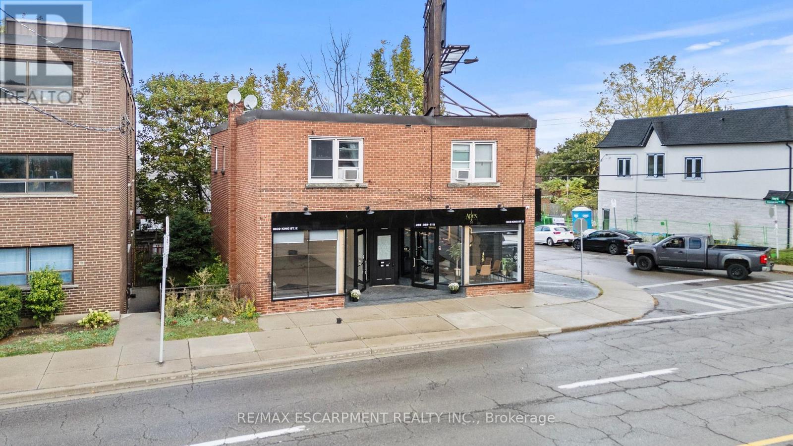 1809 King Street, Hamilton, ON