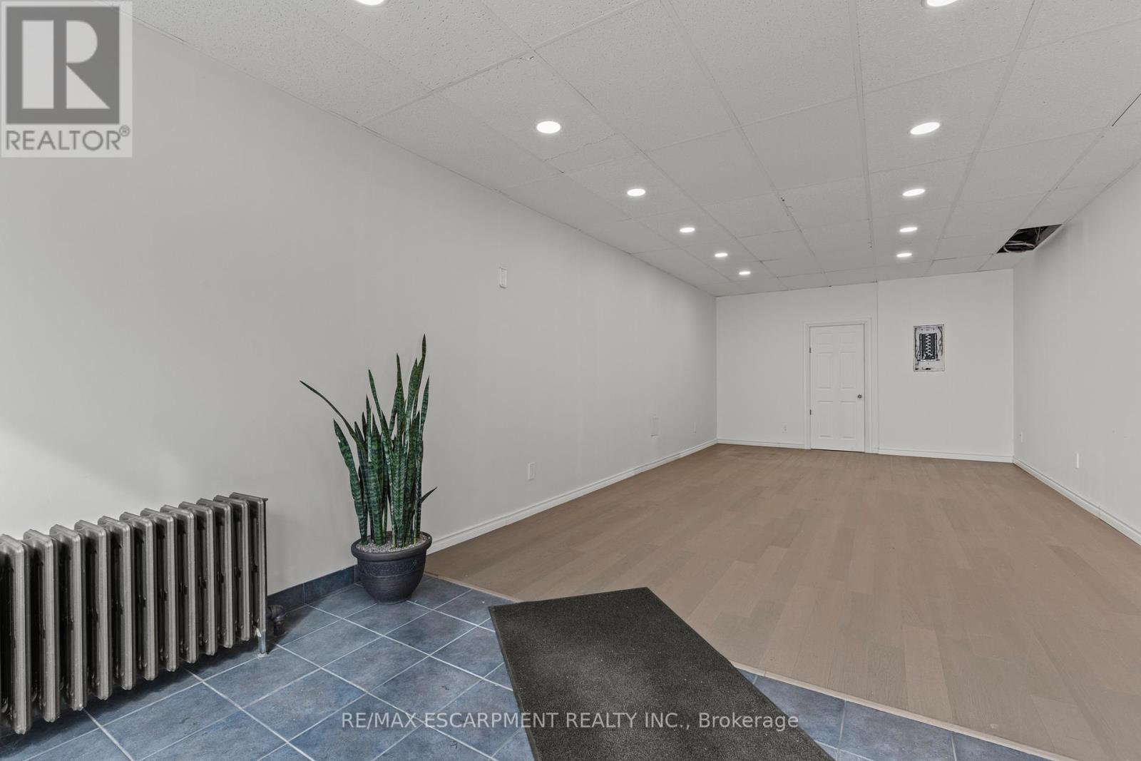 1809 King Street, Hamilton, ON