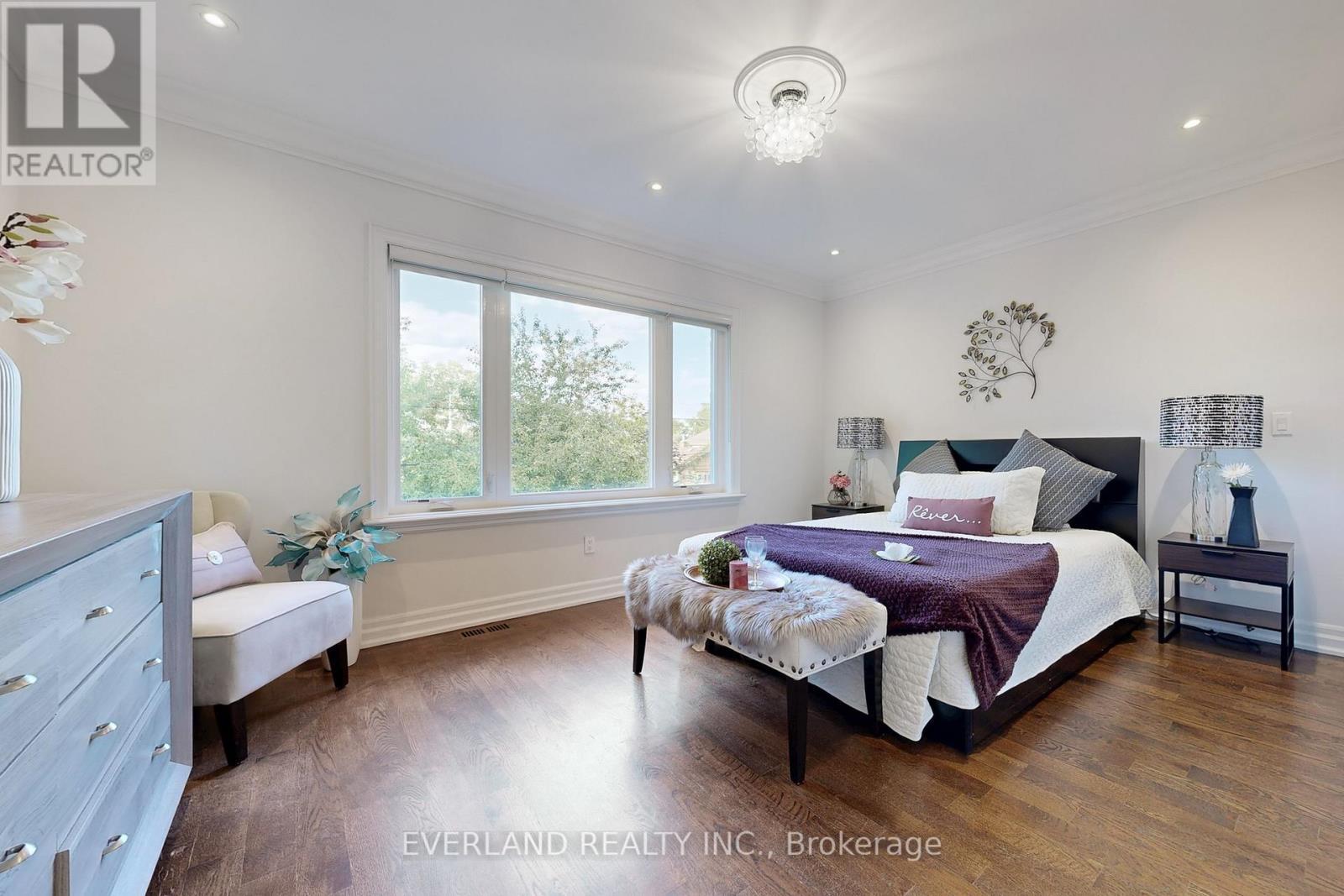 160B Finch Avenue E, Toronto, ON - Indoor Photo Showing Bedroom