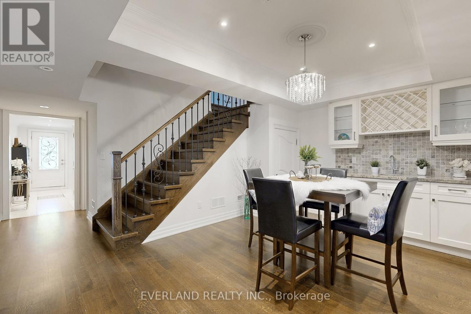 160B Finch Avenue E, Toronto, ON - Indoor Photo Showing Dining Room