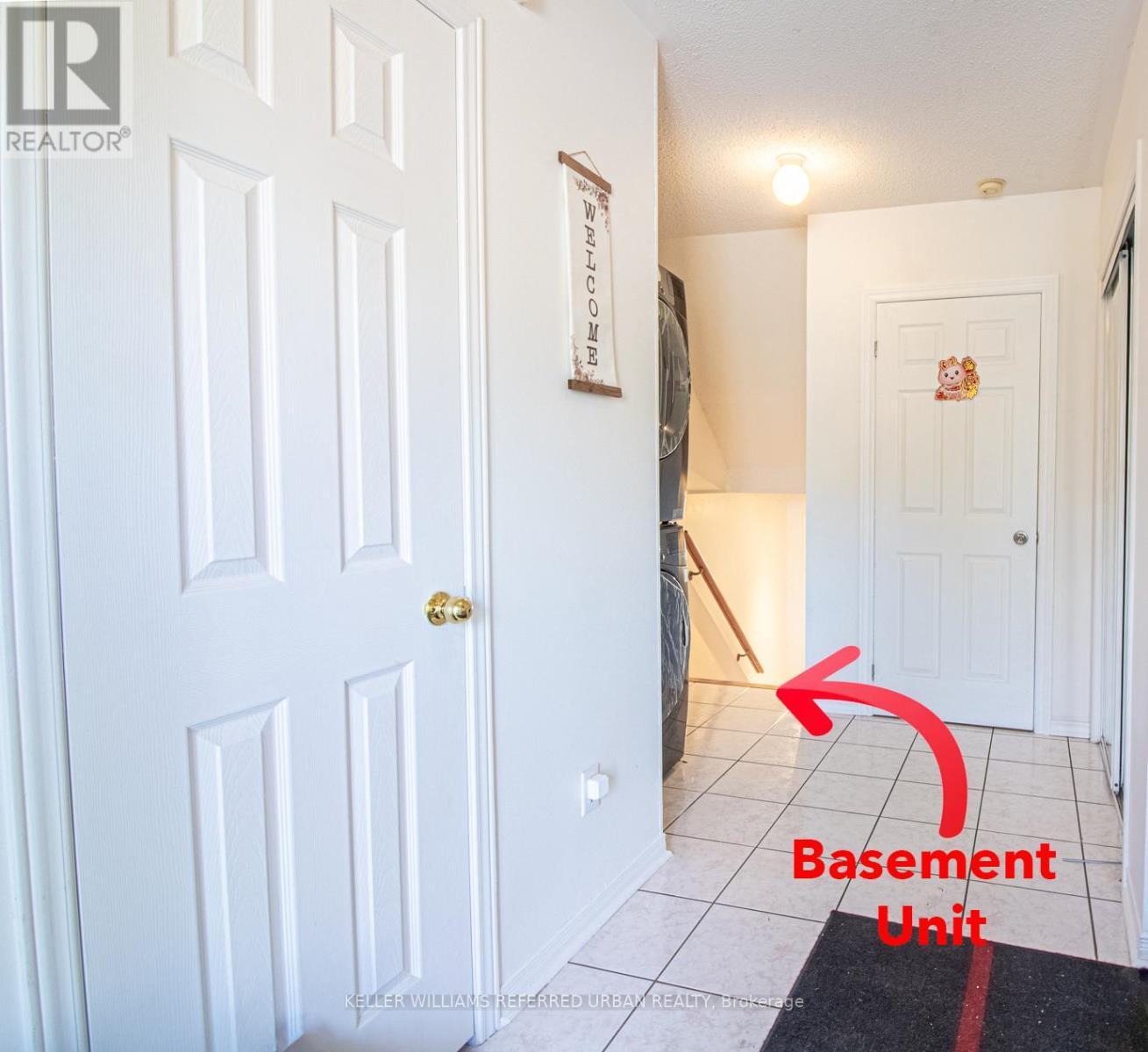 Basement Apartment - 143 Nahanni Drive, Richmond Hill, ON - Indoor Photo Showing Other Room