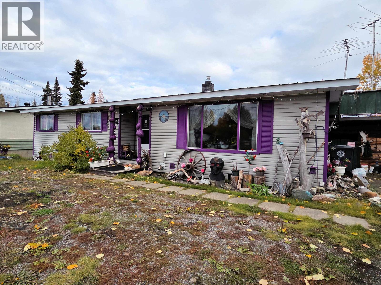 15 Harmon Crescent, Granisle, BC - Outdoor