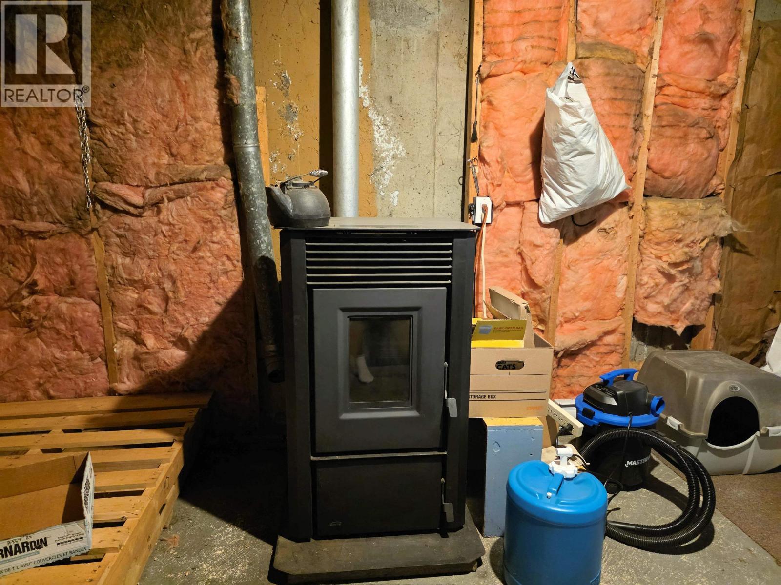 15 Harmon Crescent, Granisle, BC - Indoor Photo Showing Basement