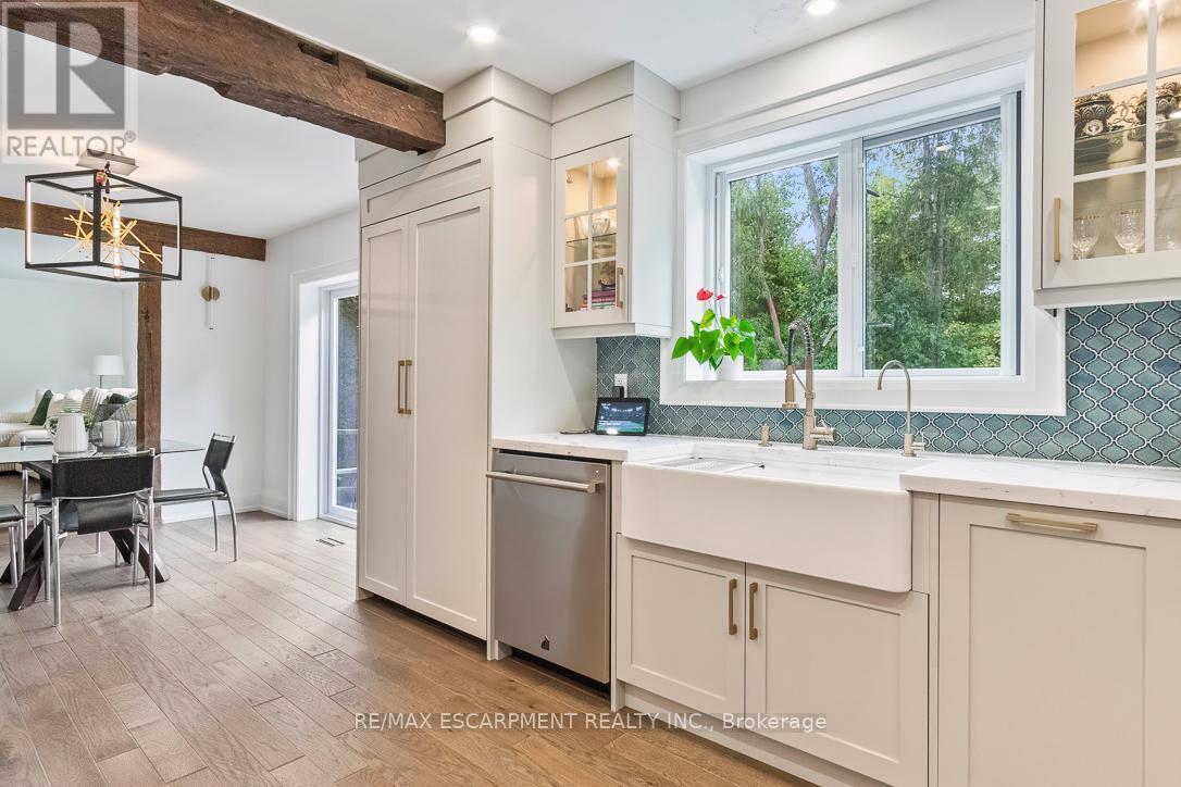 1294 Gatehouse Drive, Mississauga, ON - Indoor