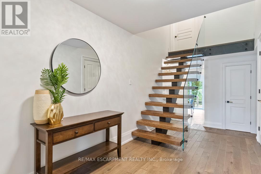 1294 Gatehouse Drive, Mississauga, ON - Indoor Photo Showing Other Room