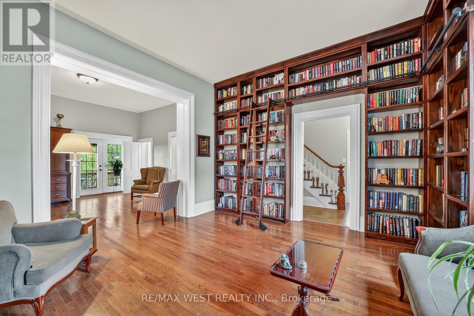 72 Banfield Street S, Brant, ON - Indoor