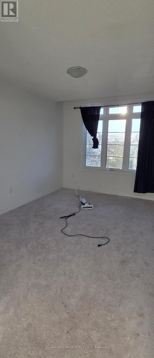 42 West Oak Trail, Barrie, ON - Indoor Photo Showing Other Room