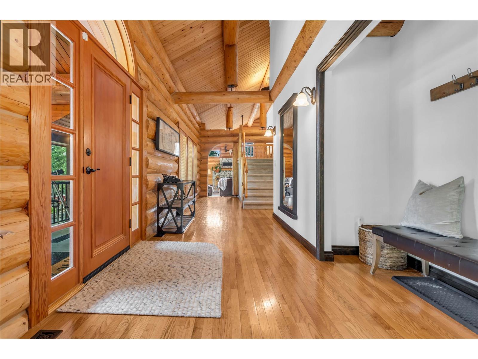 5738 Goudie Road, Kelowna, BC - Indoor Photo Showing Other Room