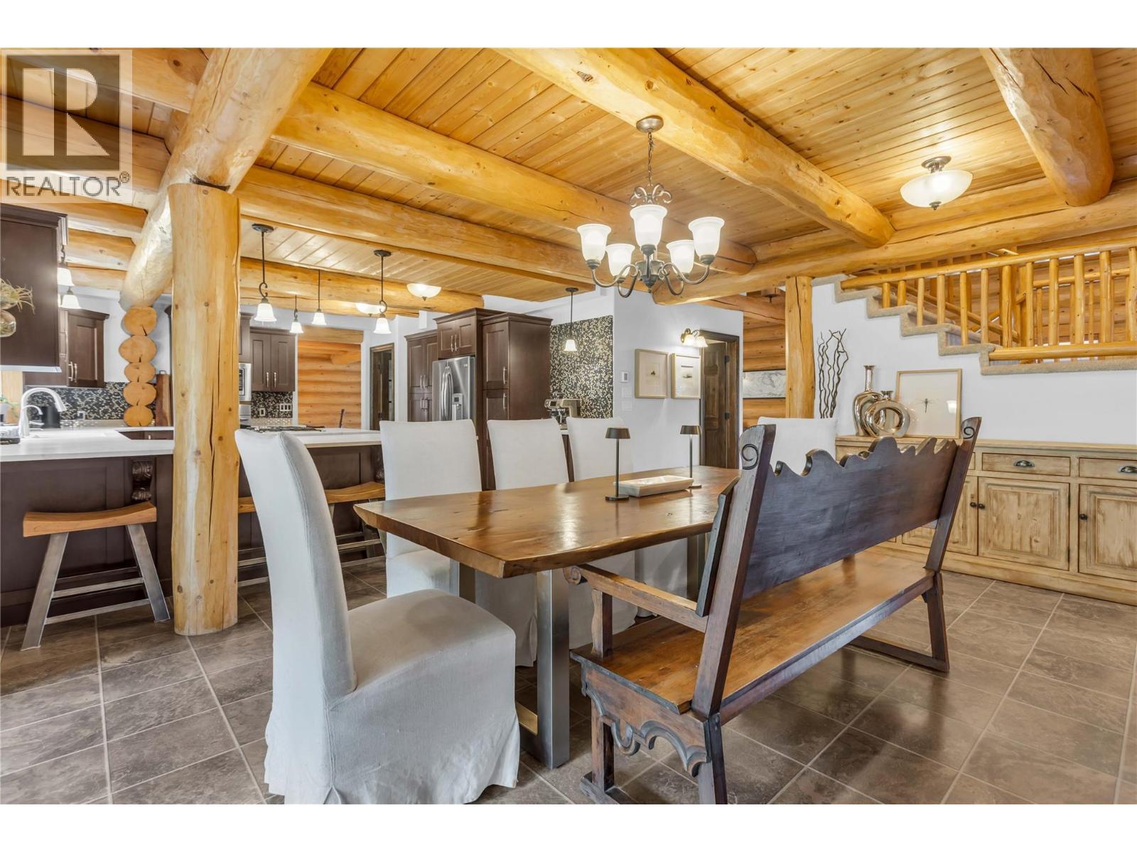5738 Goudie Road, Kelowna, BC - Indoor Photo Showing Dining Room