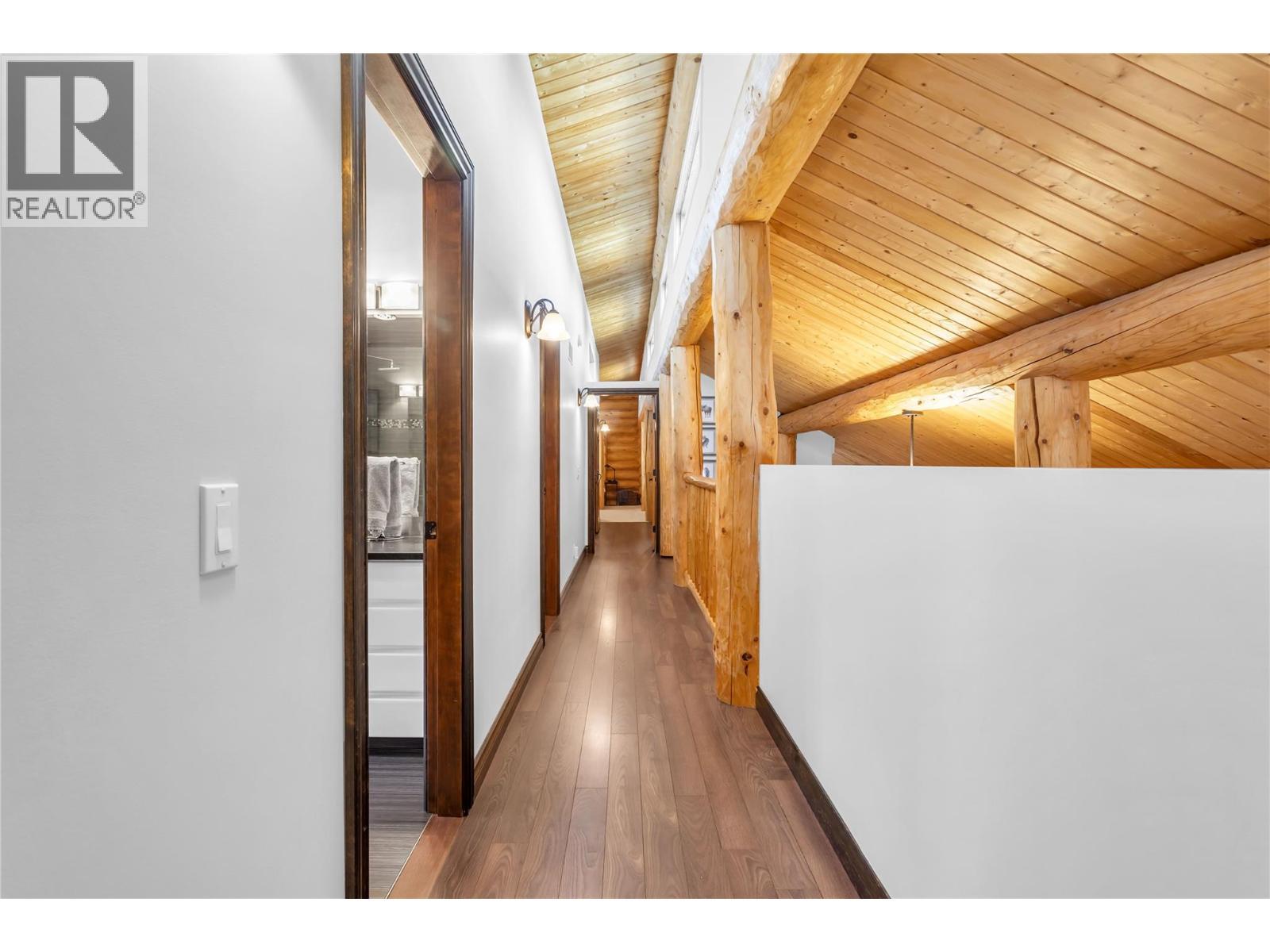 5738 Goudie Road, Kelowna, BC - Indoor Photo Showing Other Room