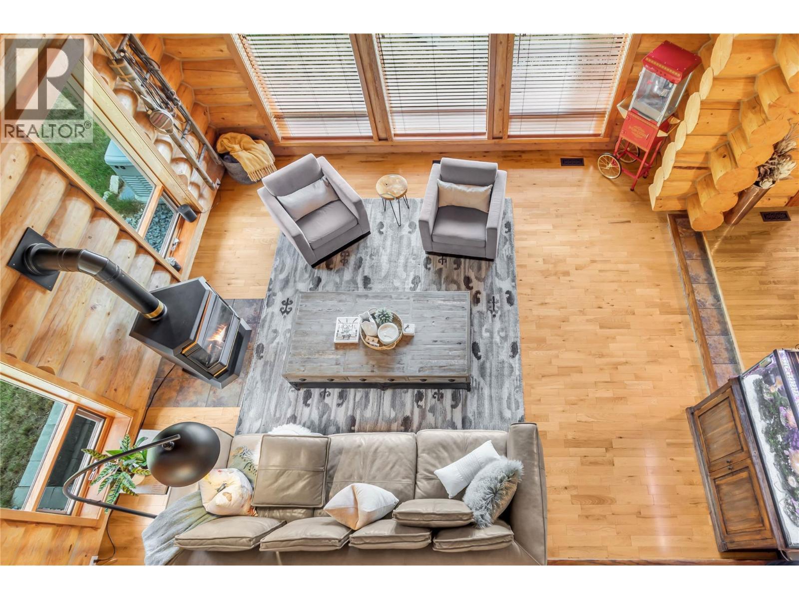 5738 Goudie Road, Kelowna, BC -