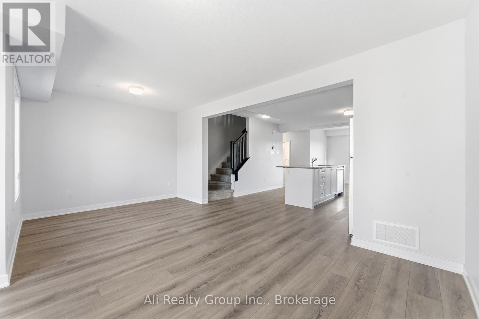 750 Kinstead Private, Ottawa, ON - Indoor