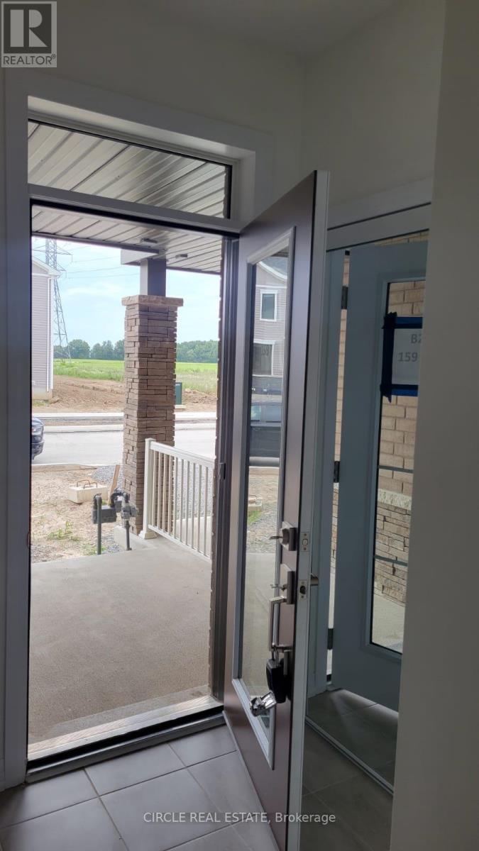 159 Brighton Lane, Thorold, ON - Indoor Photo Showing Other Room