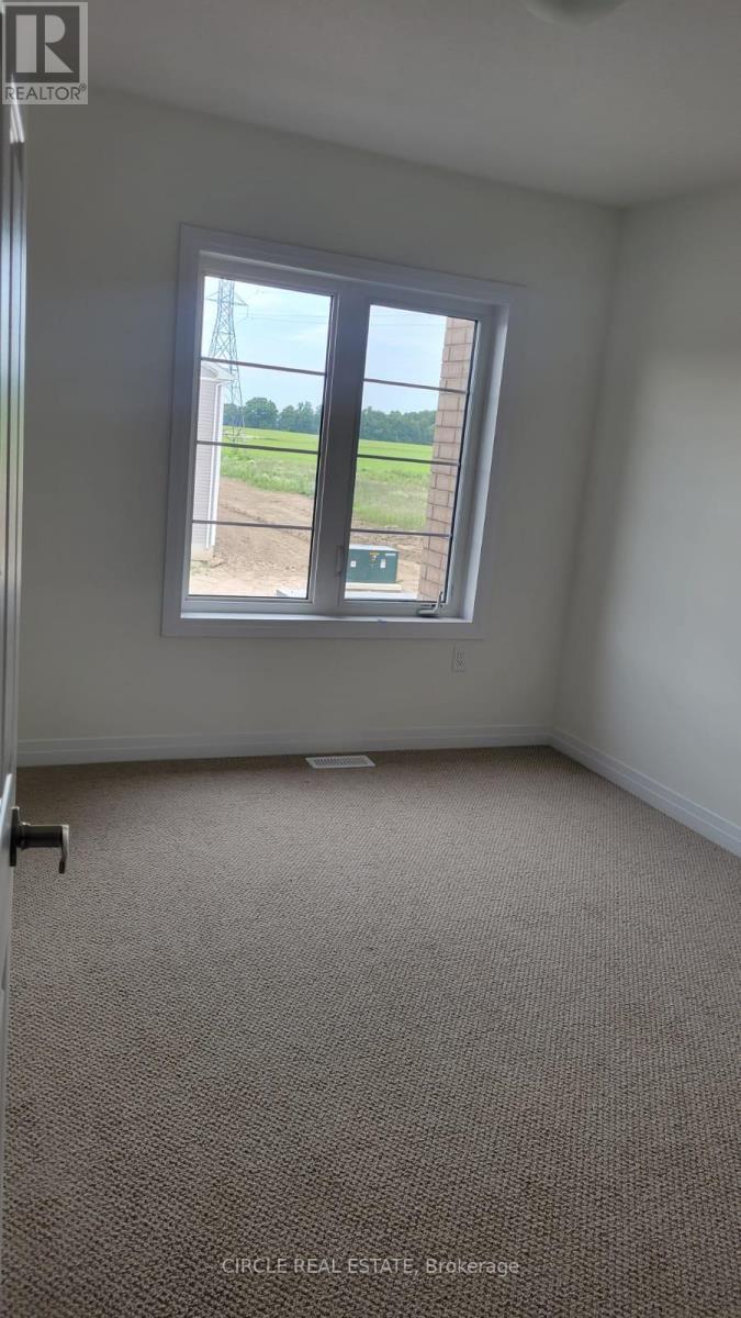 159 Brighton Lane, Thorold, ON - Indoor Photo Showing Other Room