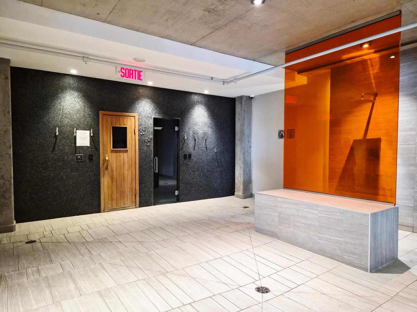 Sauna - 1805-299 Rue De La Rotonde, Montréal (Verdun/Île-Des-Soeurs), QC - Indoor Photo Showing Other Room