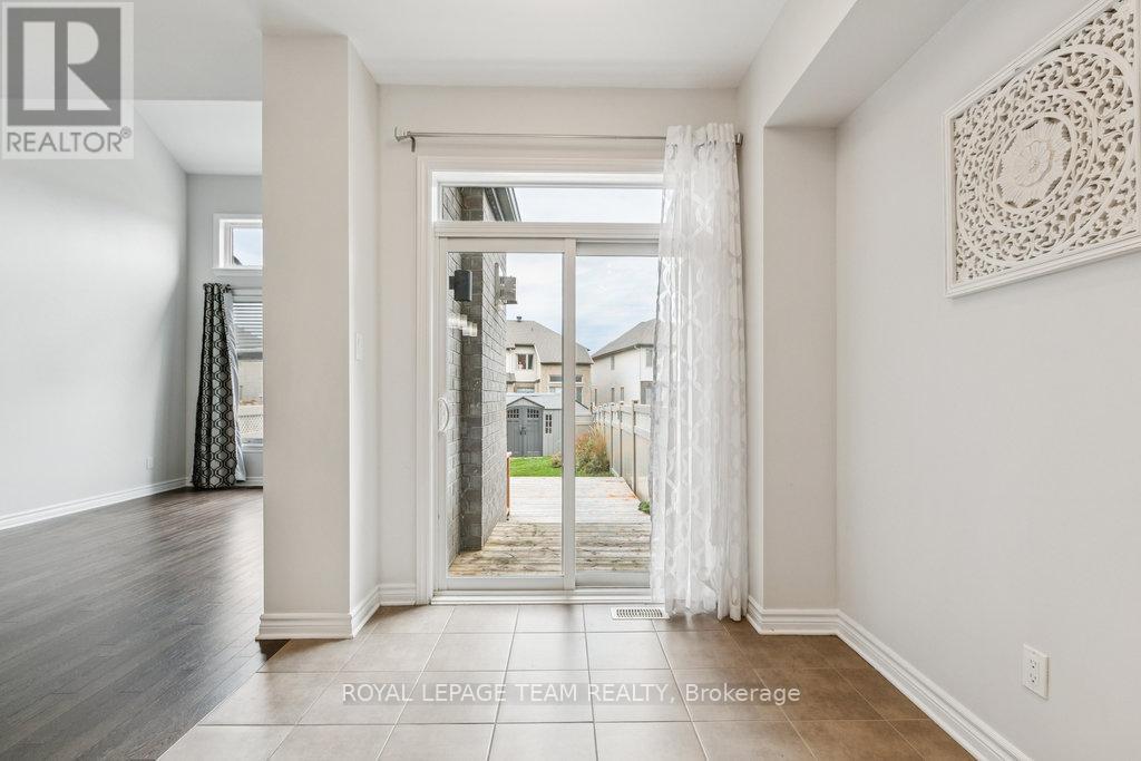 525 Rowers Way, Ottawa, ON - Indoor Photo Showing Other Room