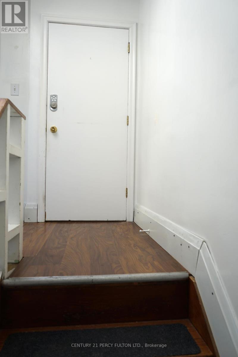 Door To Unit - 2 - 461 Eglinton Avenue E, Toronto, ON - Indoor Photo Showing Other Room