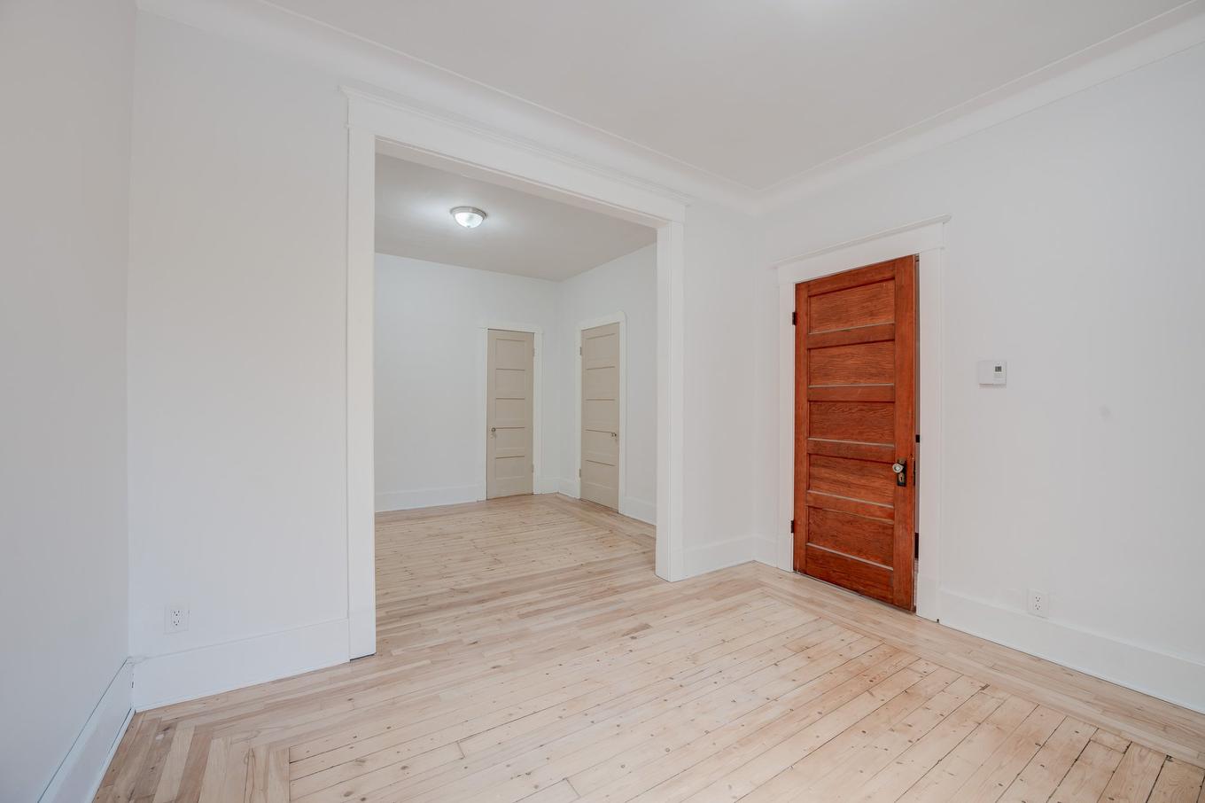 Office - 87 Rue Galt, Montréal (Verdun/Île-Des-Soeurs), QC - Indoor Photo Showing Other Room