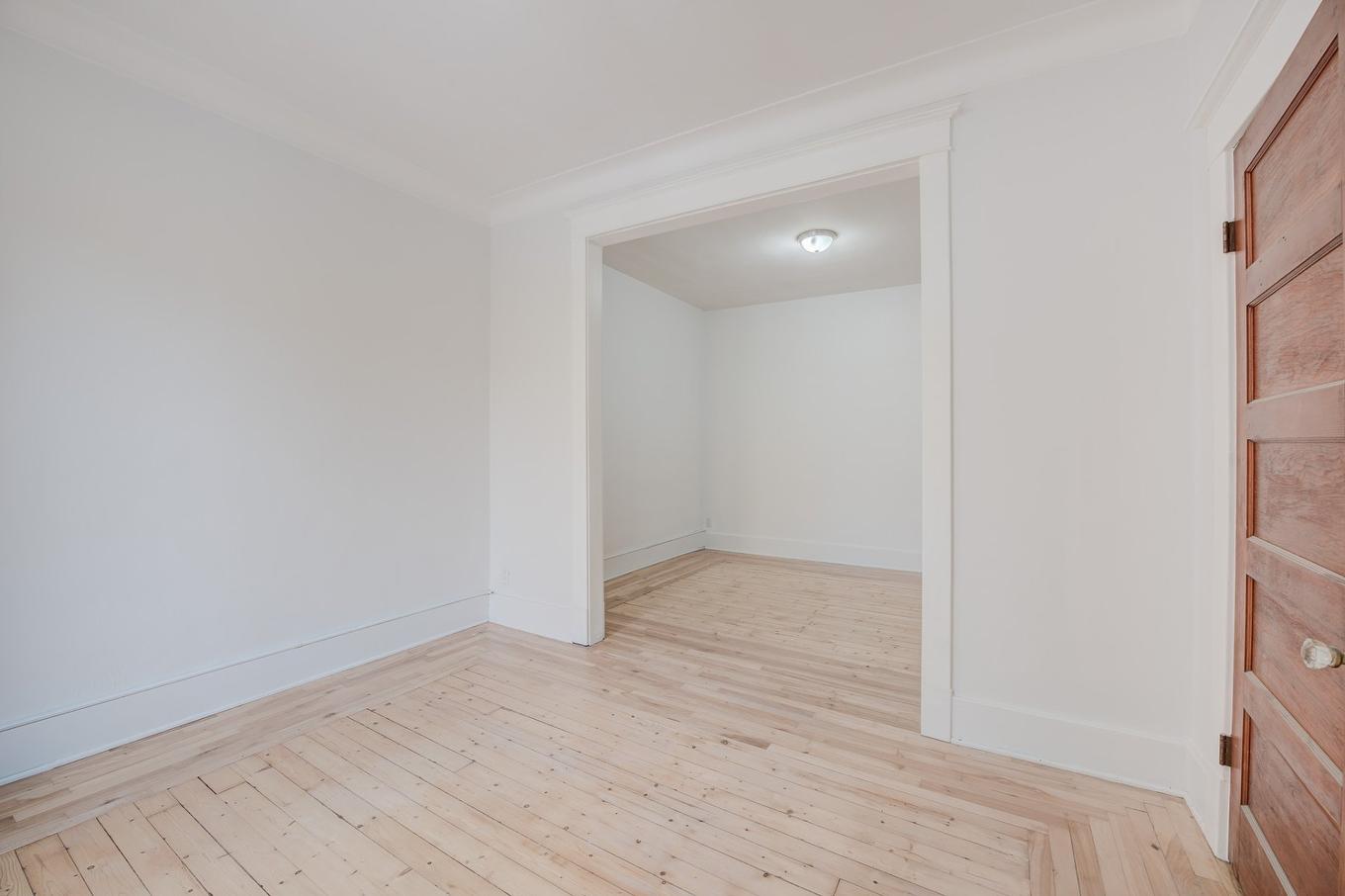 Office - 87 Rue Galt, Montréal (Verdun/Île-Des-Soeurs), QC - Indoor Photo Showing Other Room