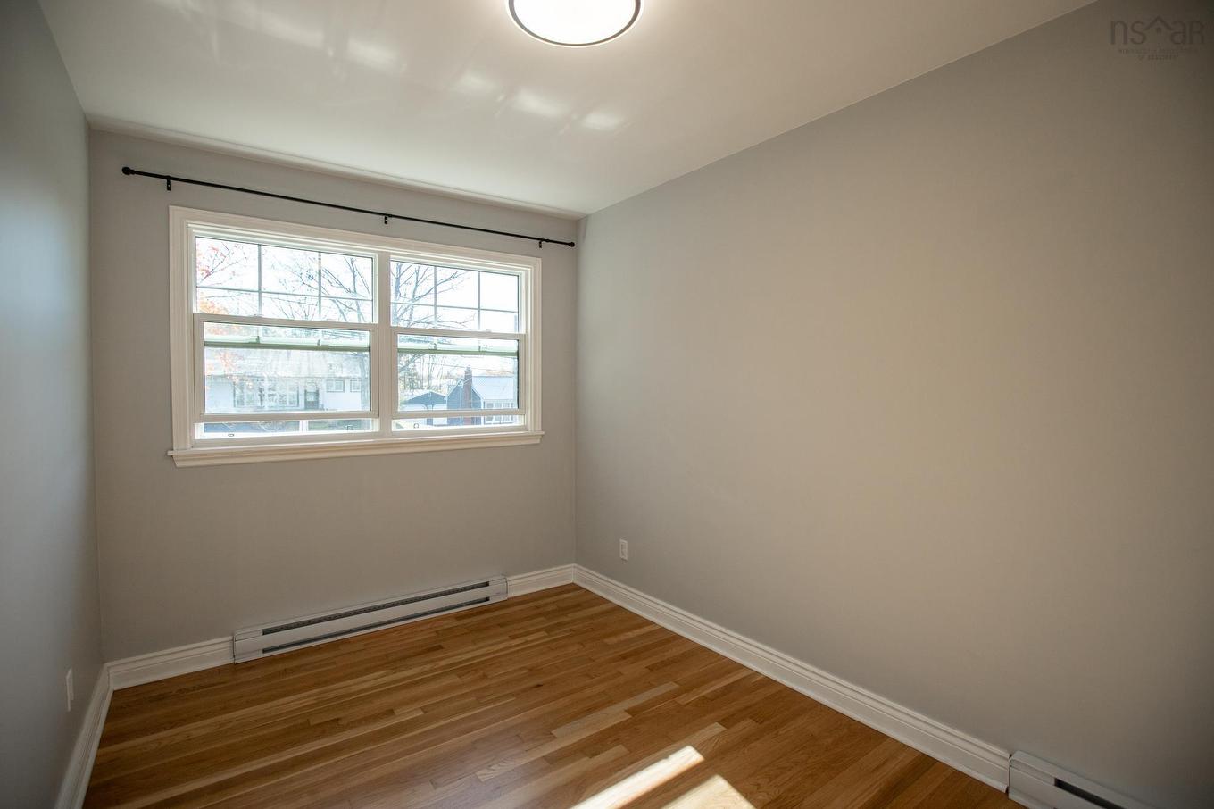 72 Mount Edward Road, Dartmouth, NS