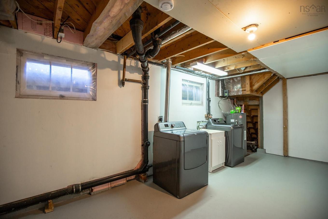 72 Mount Edward Road, Dartmouth, NS