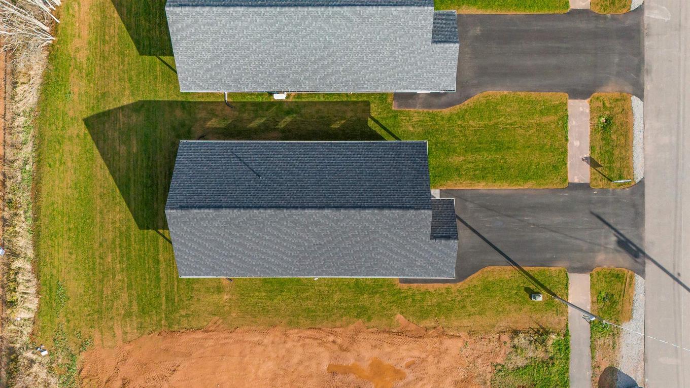 89 Samantha Lane, Cornwall, PE