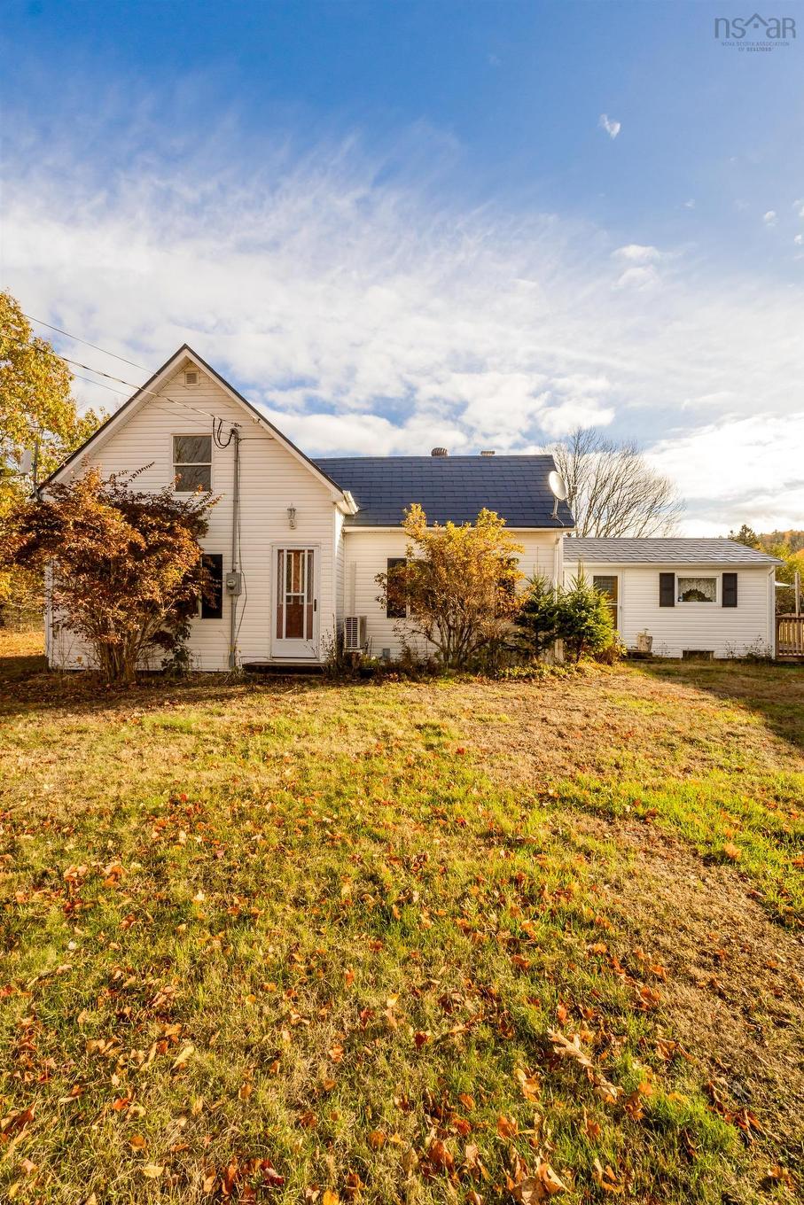 1546 Spurr Road, Round Hill, NS