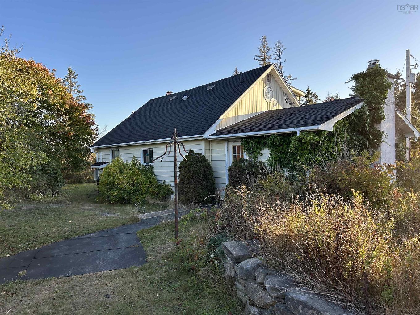 7532 Highwy 3, Upper Woods Harbour, NS