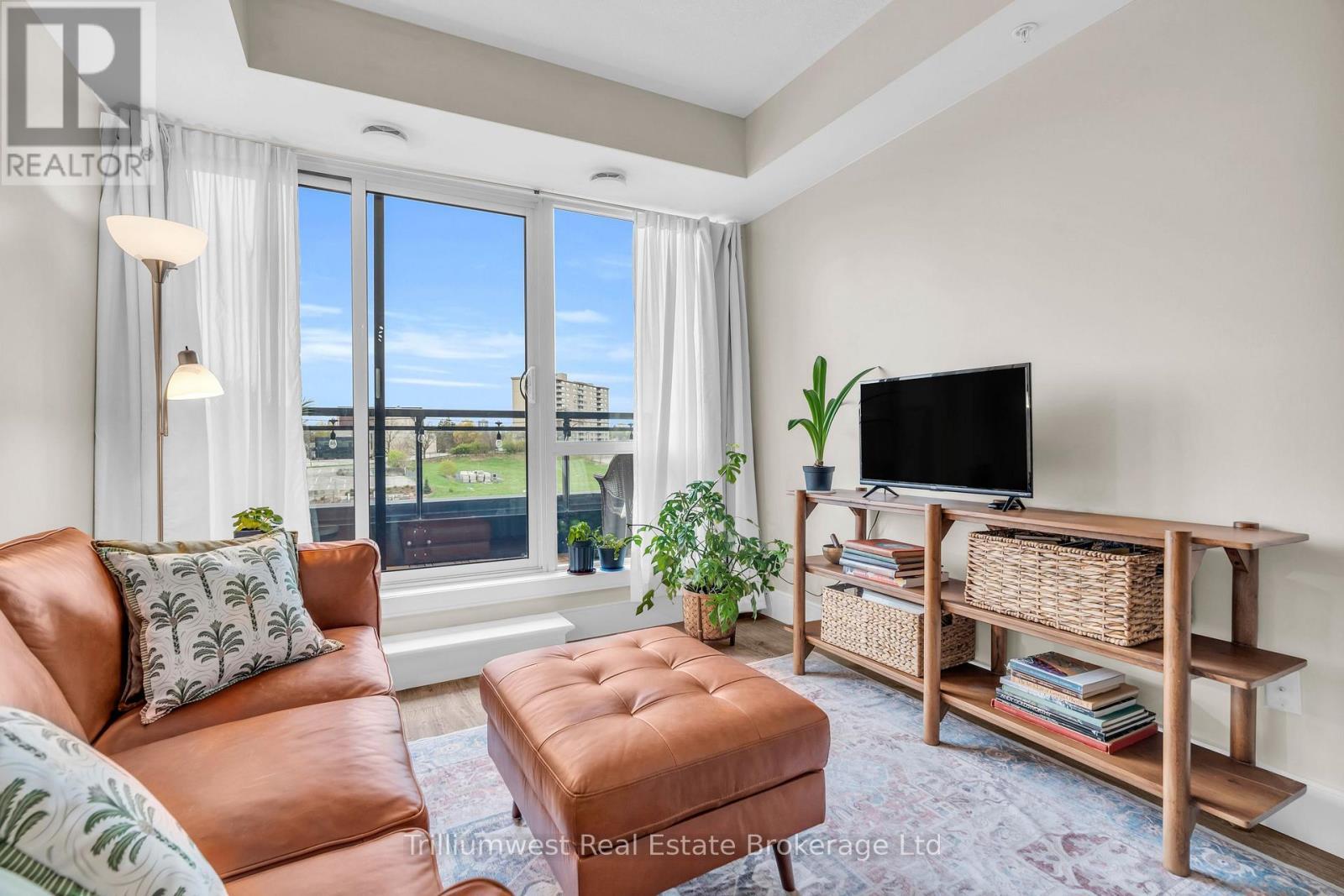412 - 155 St Leger Street, Kitchener, ON - Indoor Photo Showing Living Room