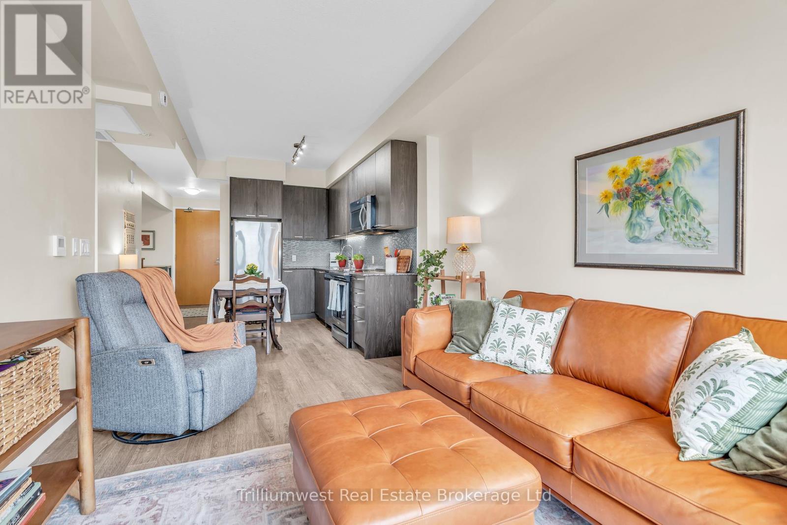 412 - 155 St Leger Street, Kitchener, ON - Indoor Photo Showing Living Room