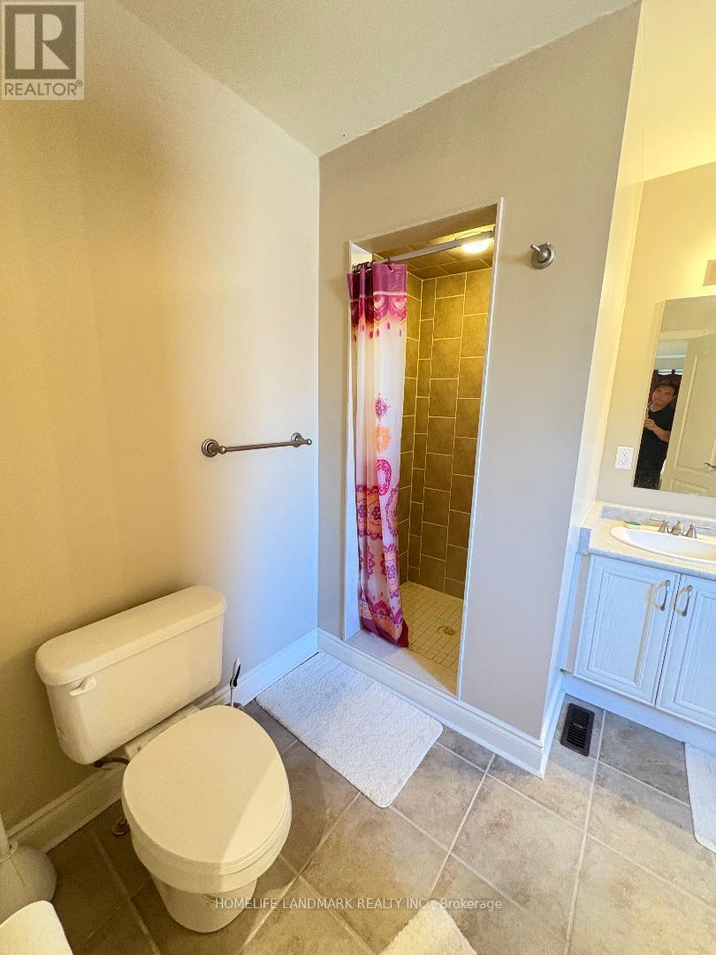 29 Hans Drive, Markham, ON - Indoor Photo Showing Bathroom