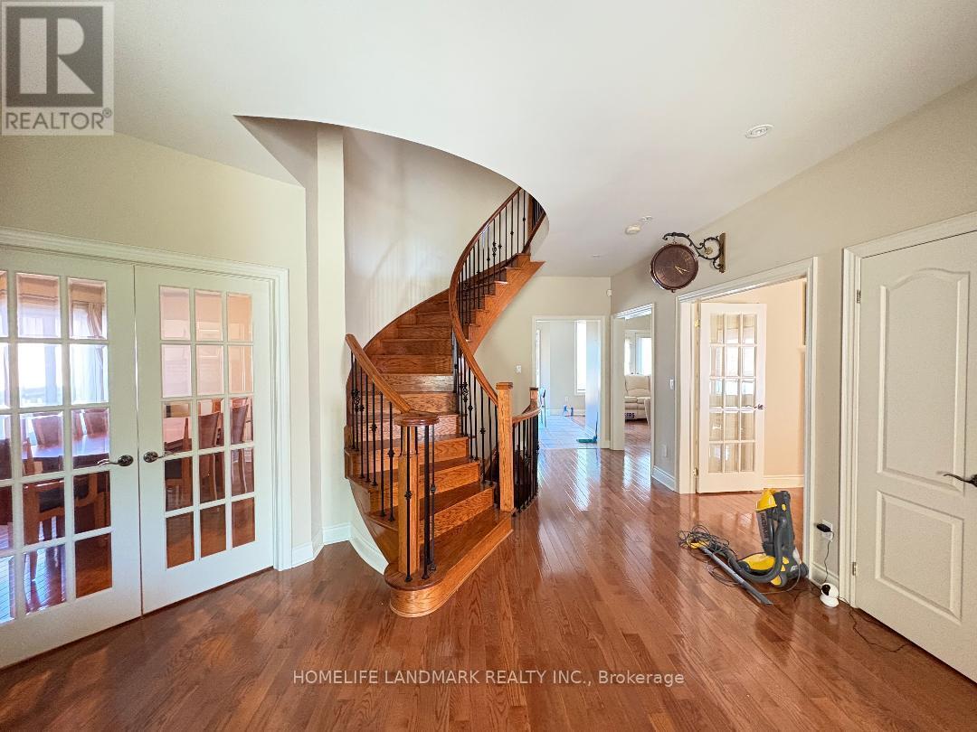 29 Hans Drive, Markham, ON - Indoor Photo Showing Other Room