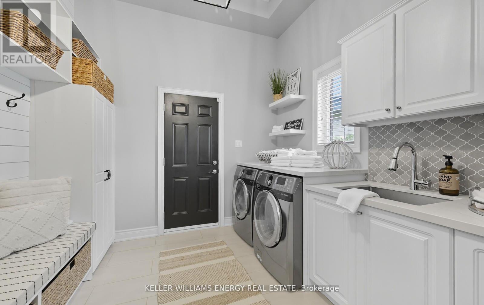 28 Coach Crescent, Whitby (Taunton North), ON - Indoor Photo Showing Laundry Room