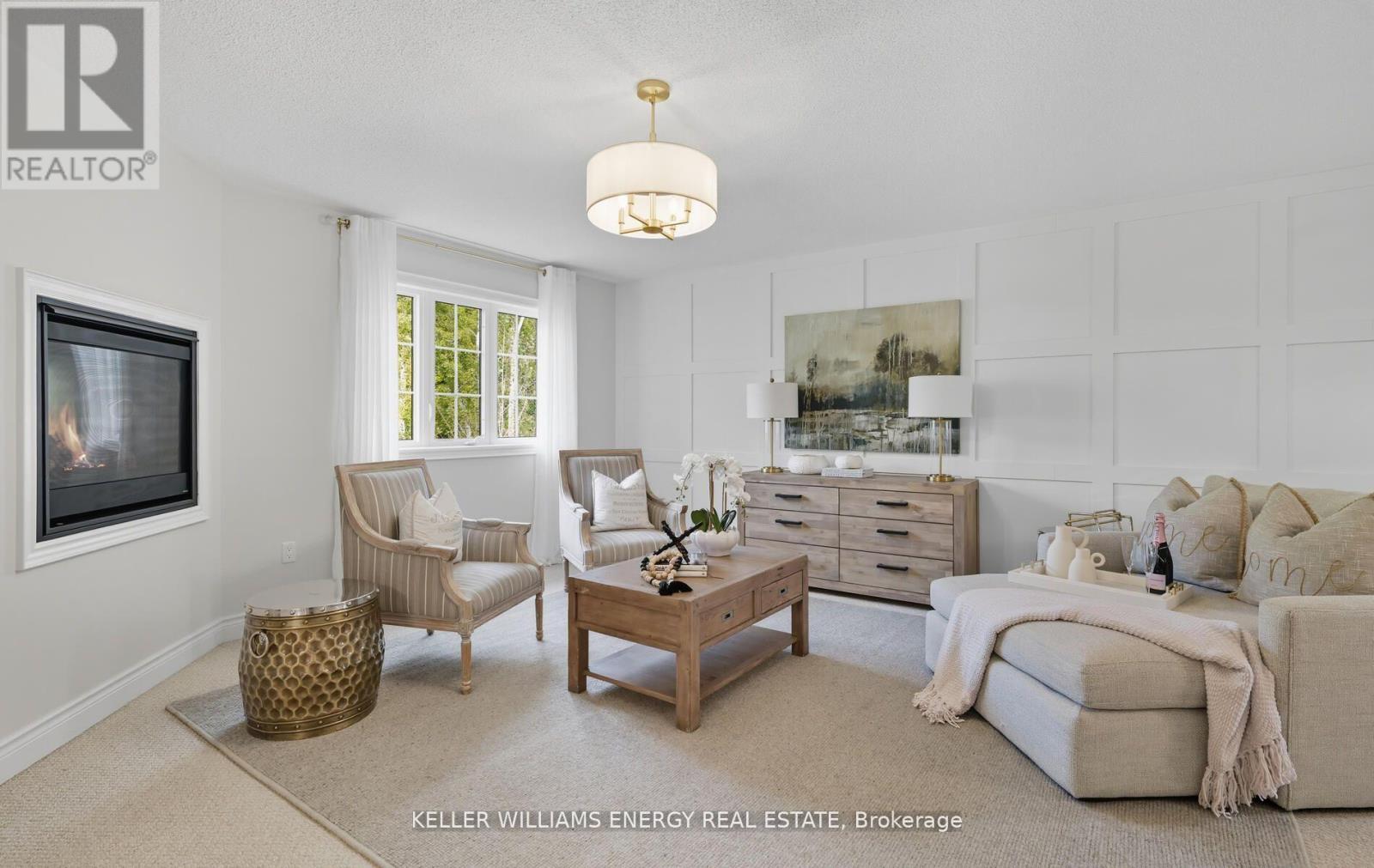 28 Coach Crescent, Whitby (Taunton North), ON - Indoor