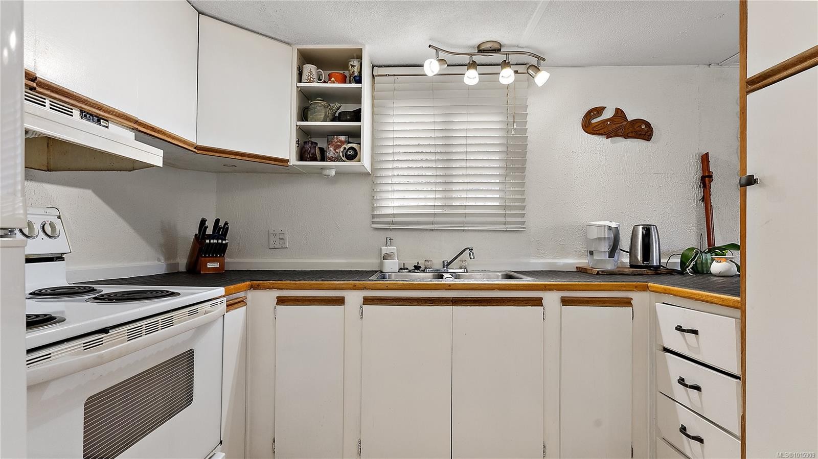 11-2587 Selwyn Rd, Langford, BC