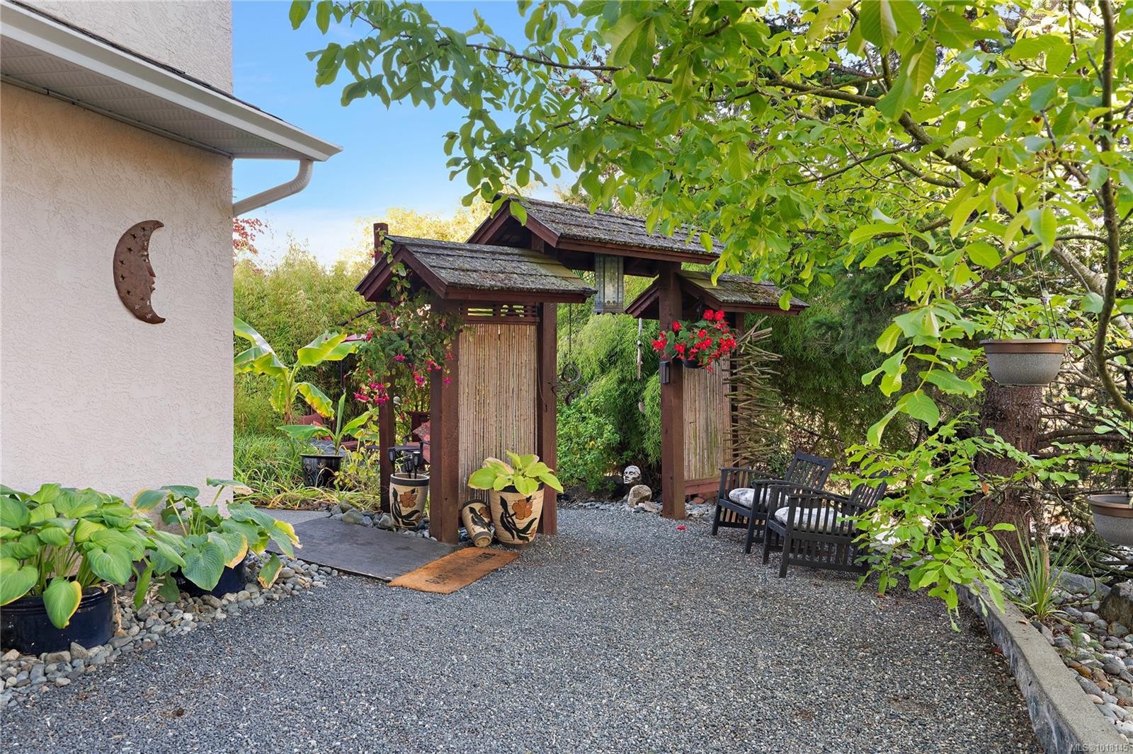 A-6599 Central Saanich Rd, Central Saanich, BC