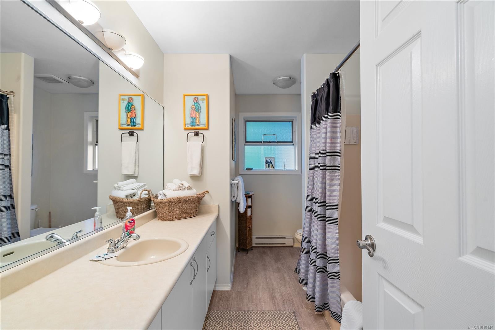 A-6599 Central Saanich Rd, Central Saanich, BC